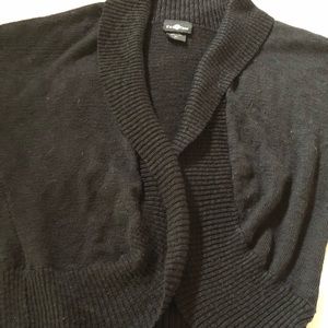 Black 2X sweater